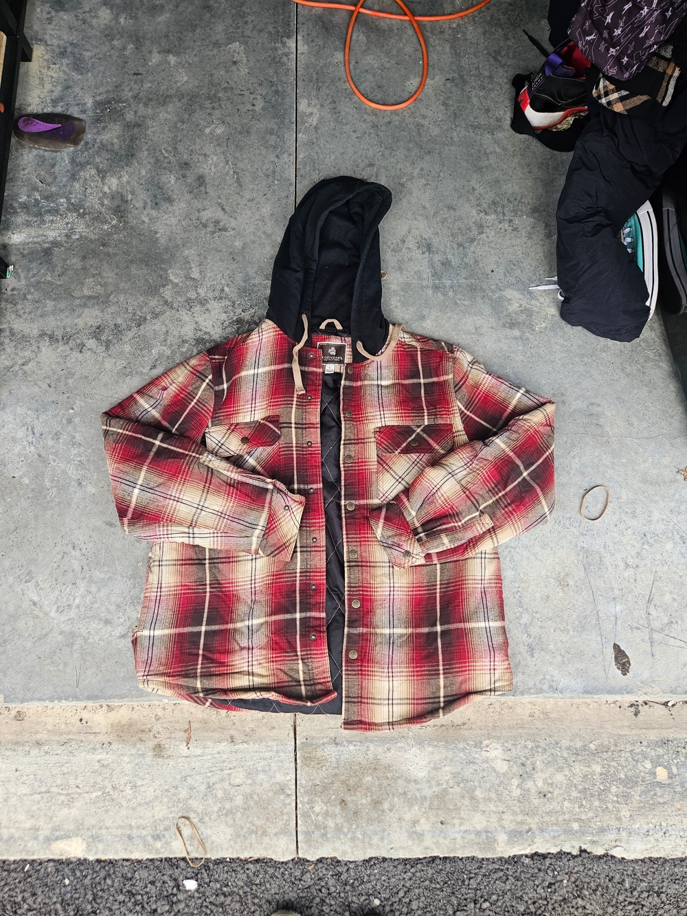 Legendary Outfitters Men’s Large Hooded Flannel Jacket Red Plaid Quilted Lined